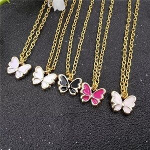 3/$30 💛 Butterfly Necklace